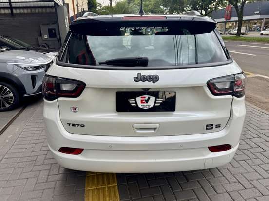 JEEP-COMPASS-2022