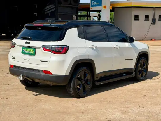 JEEP-COMPASS-2.0 16V DIESEL NIGHT EAGLE 4X4 AUTOMÁTICO JEEP-COMPASS-2018