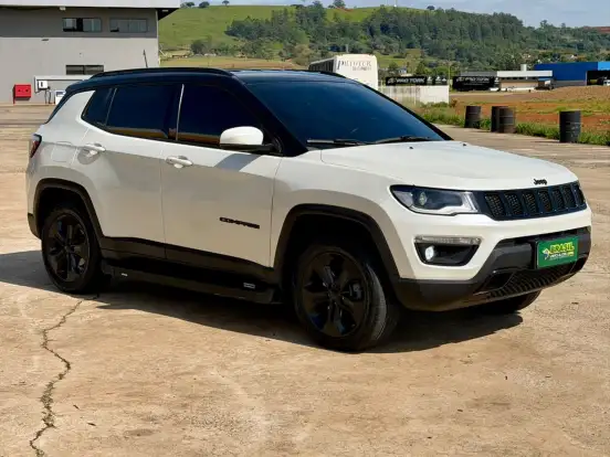 JEEP-COMPASS-2.0 16V DIESEL NIGHT EAGLE 4X4 AUTOMÁTICO JEEP-COMPASS-2018