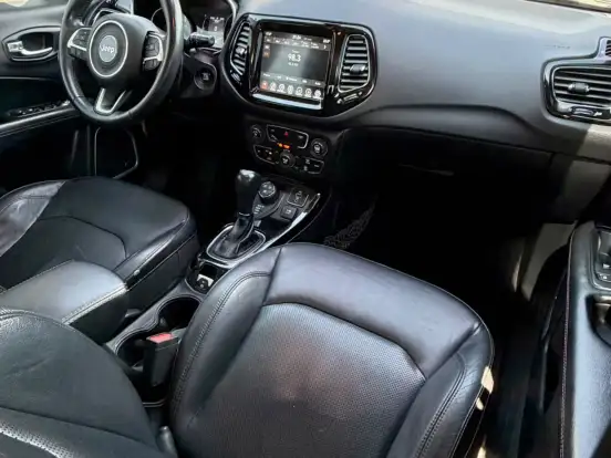 JEEP-COMPASS-2.0 16V DIESEL NIGHT EAGLE 4X4 AUTOMÁTICO JEEP-COMPASS-2018