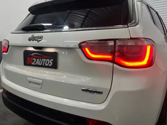 JEEP-COMPASS-2.0 16V FLEX LONGITUDE AUTOMÁTICO JEEP-COMPASS-2017