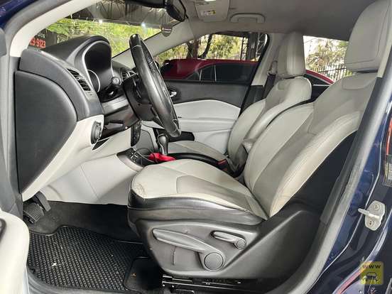 JEEP-COMPASS-2.0 16V DIESEL LIMITED 4X4 AUTOMÁTICO JEEP-COMPASS-2019