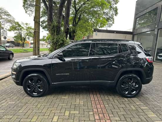 JEEP-COMPASS-2.0 16V DIESEL LONGITUDE 4X4 AUTOMÁTICO JEEP-COMPASS-2018