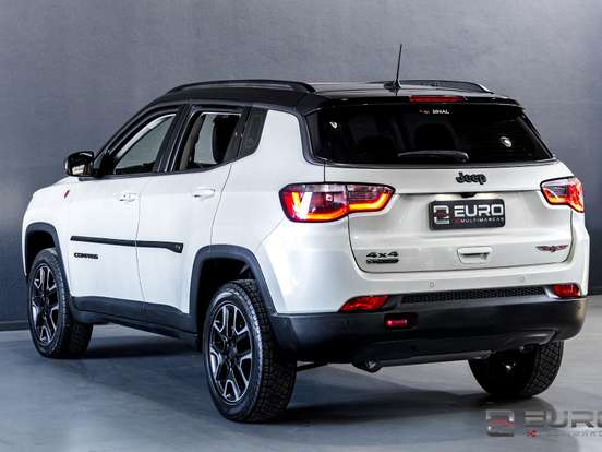 JEEP-COMPASS-2.0 16V DIESEL TRAILHAWK 4X4 AUTOMÁTICO JEEP-COMPASS-2021