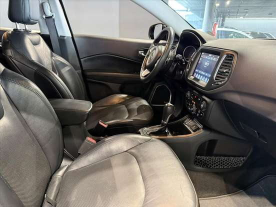 JEEP-COMPASS-2.0 16V FLEX LONGITUDE AUTOMÁTICO JEEP-COMPASS-2018