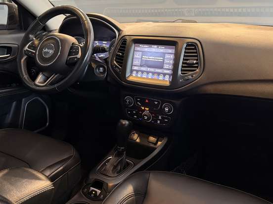 JEEP-COMPASS-2020