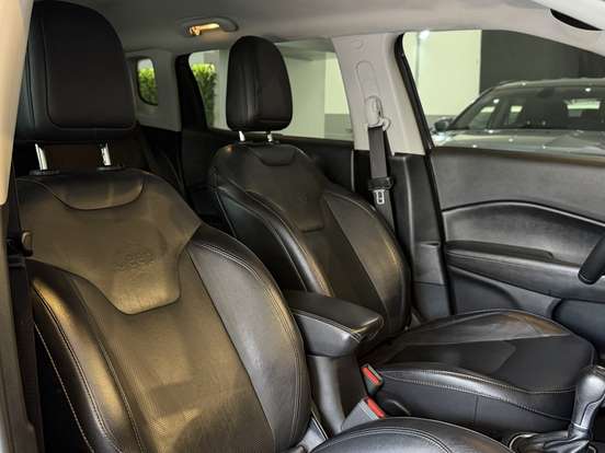 JEEP-COMPASS-2020