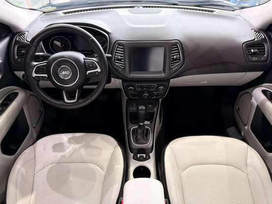 JEEP-COMPASS-2.0 16V FLEX LONGITUDE AUTOMÁTICO JEEP-COMPASS-2020