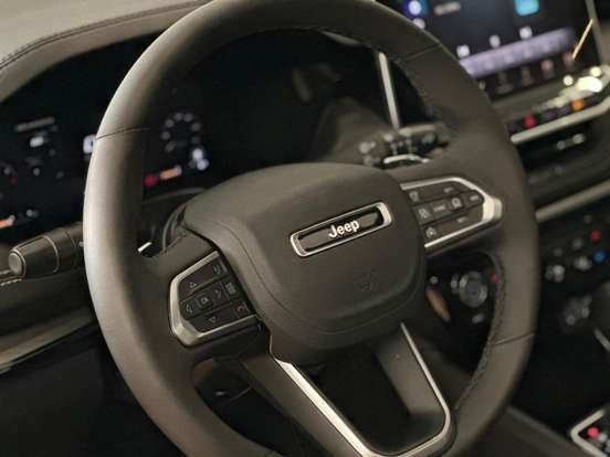 JEEP-COMPASS-2.0 HURRICANE 4 TURBO GASOLINA BLACKHAWK AT9 JEEP-COMPASS-2024