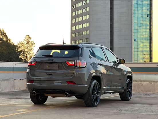 JEEP-COMPASS-2024