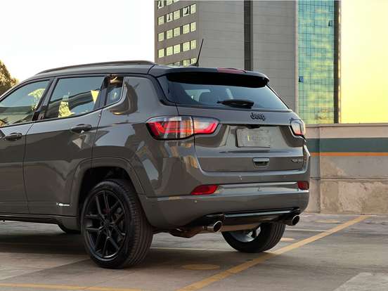 JEEP-COMPASS-2024