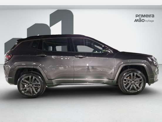 JEEP-COMPASS-2.0 HURRICANE 4 TURBO GASOLINA OVERLAND AT9 JEEP-COMPASS-2024