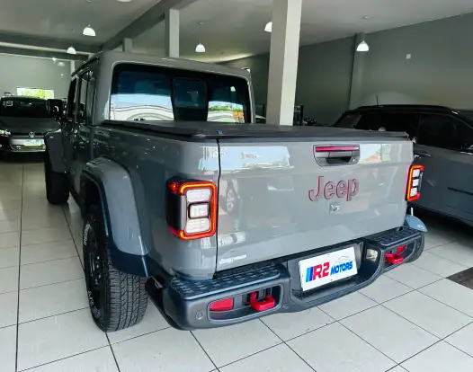 JEEP-GLADIATOR-2023
