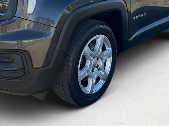 JEEP-RENEGADE-2024