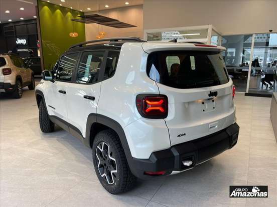JEEP-RENEGADE-2026