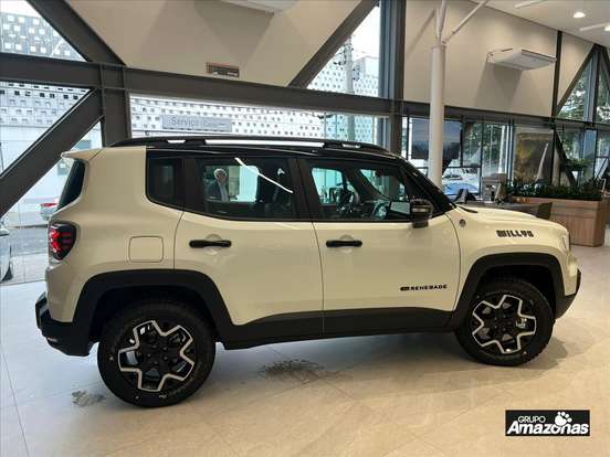 JEEP-RENEGADE-2026