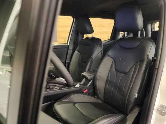 JEEP-RENEGADE-2026