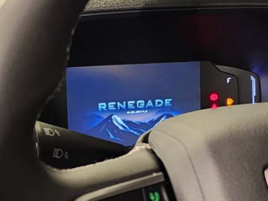 JEEP-RENEGADE-1.3 T270 TURBO MHEV LONGITUDE AT6 JEEP-RENEGADE-2026