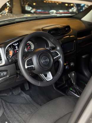 JEEP-RENEGADE-2020