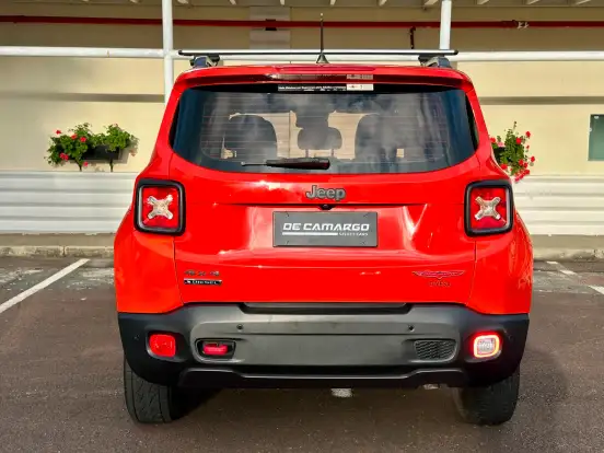 JEEP-RENEGADE-2.0 16V TURBO DIESEL TRAILHAWK 4P 4X4 AUTOMÁTICO JEEP-RENEGADE-2016