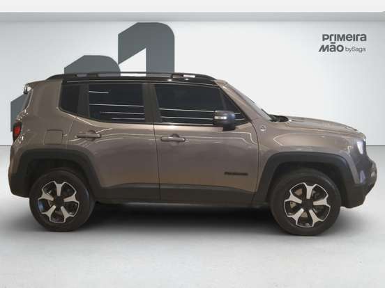 JEEP-RENEGADE-2019