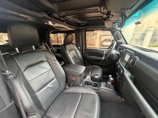 JEEP-WRANGLER-2.0 TURBO GASOLINA SAHARA 2P 4X4 AT8 JEEP-WRANGLER-2019