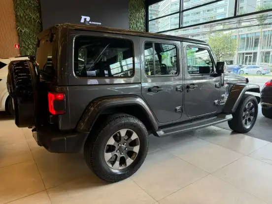 JEEP-WRANGLER-2019