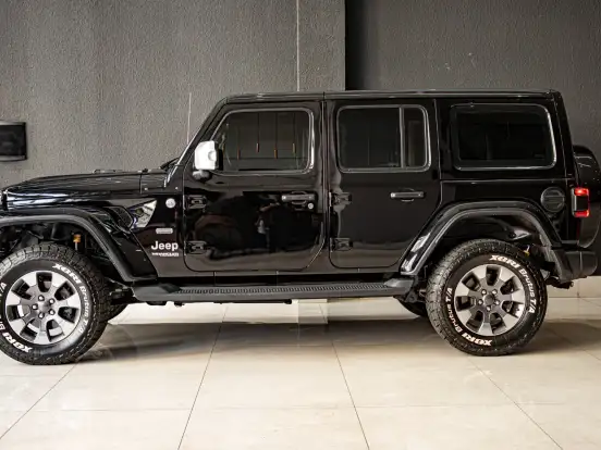 JEEP-WRANGLER-2.0 TURBO GASOLINA UNLIMITED SAHARA 4P 4X4 AT8 JEEP-WRANGLER-2019