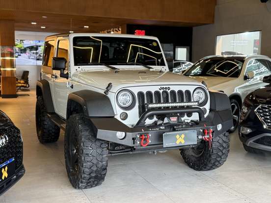 JEEP-WRANGLER-3.6 SPORT 4X4 V6 12V GASOLINA 2P AUTOMÁTICO JEEP-WRANGLER-2014