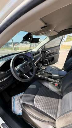 JEEP-COMMANDER-2023