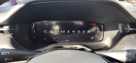 JEEP-COMMANDER-2025