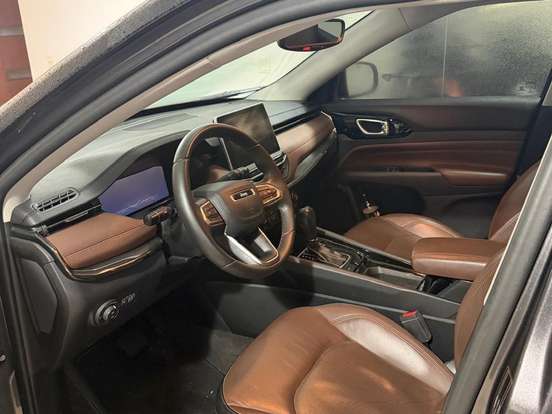 JEEP-COMPASS-1.3 T270 TURBO FLEX LIMITED AT6 JEEP-COMPASS-2021