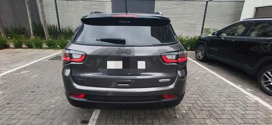 JEEP-COMPASS-2024