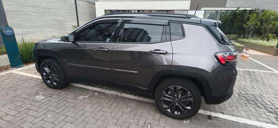 JEEP-COMPASS-2024