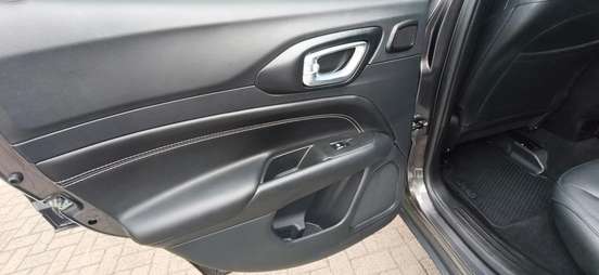 JEEP-COMPASS-2024
