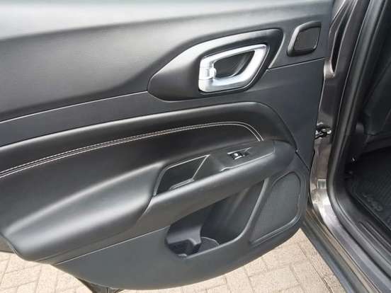 JEEP-COMPASS-1.3 T270 TURBO FLEX LONGITUDE AT6 JEEP-COMPASS-2024