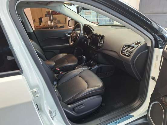 JEEP-COMPASS-2017