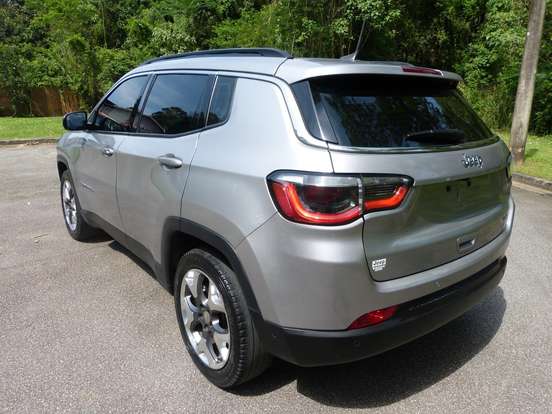 JEEP-COMPASS-2.0 16V FLEX LONGITUDE AUTOMÁTICO JEEP-COMPASS-2020