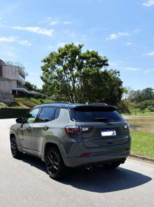 JEEP-COMPASS-2024