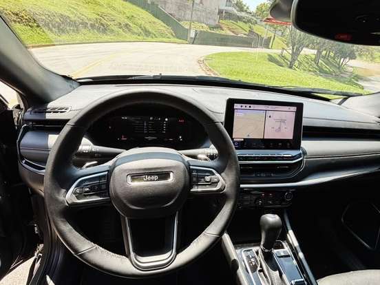 JEEP-COMPASS-2.0 HURRICANE 4 TURBO GASOLINA BLACKHAWK AT9 JEEP-COMPASS-2024