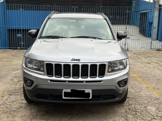 JEEP-COMPASS-2.0 SPORT 4X2 16V GASOLINA 4P AUTOMÁTICO JEEP-COMPASS-2014