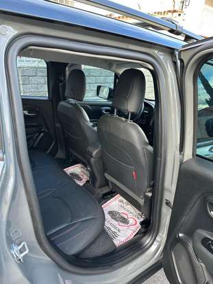 JEEP-RENEGADE-2023