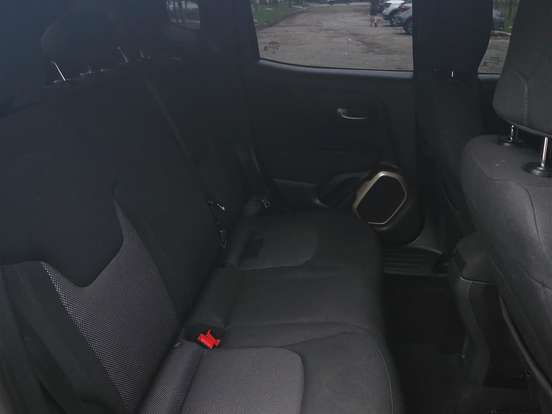 JEEP-RENEGADE-1.8 16V FLEX SPORT 4P AUTOMÁTICO JEEP-RENEGADE-2017