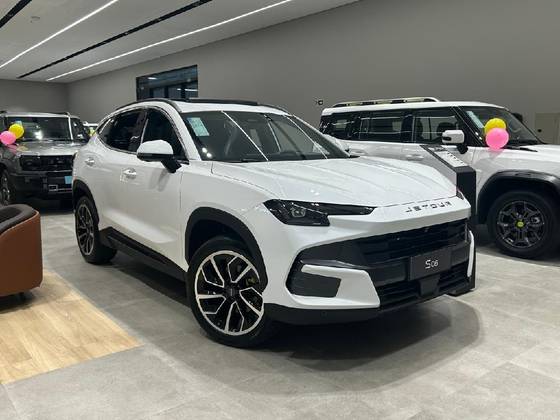 JETOUR S06 1.5 TGDI PHEV PREMIUM DHT
