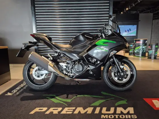 KAWASAKI NINJA 500 