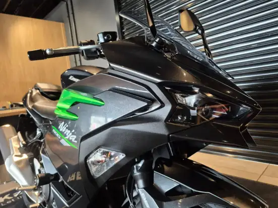 KAWASAKI-NINJA 500-2025