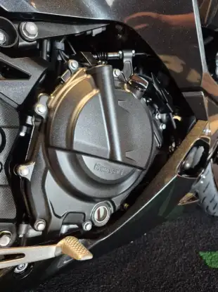 KAWASAKI-NINJA 500-2025