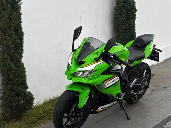 KAWASAKI-NINJA ZX-4R KAWASAKI-NINJA ZX-4R-2025