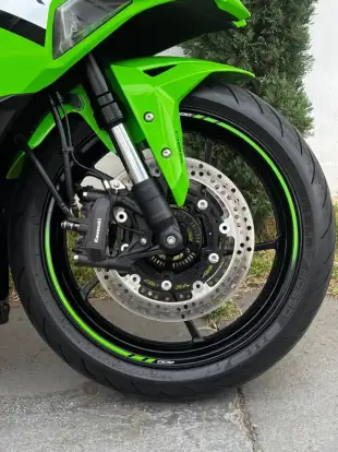 KAWASAKI-NINJA ZX-4R KAWASAKI-NINJA ZX-4R-2025