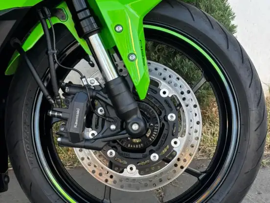KAWASAKI-NINJA ZX-4RR KAWASAKI-NINJA ZX-4RR-2025